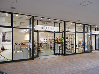 靴 バッグのダイアナ通販サイト 店舗情報 ダイアナ レイクタウンアウトレット店 Dianashoes Com