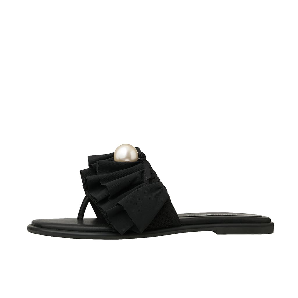 CUMUU DIANA ビジュー付き サンダル ブラック 靴・バッグのダイアナ通販サイト ｜ EI51866: シューズ 【dianashoes.com】