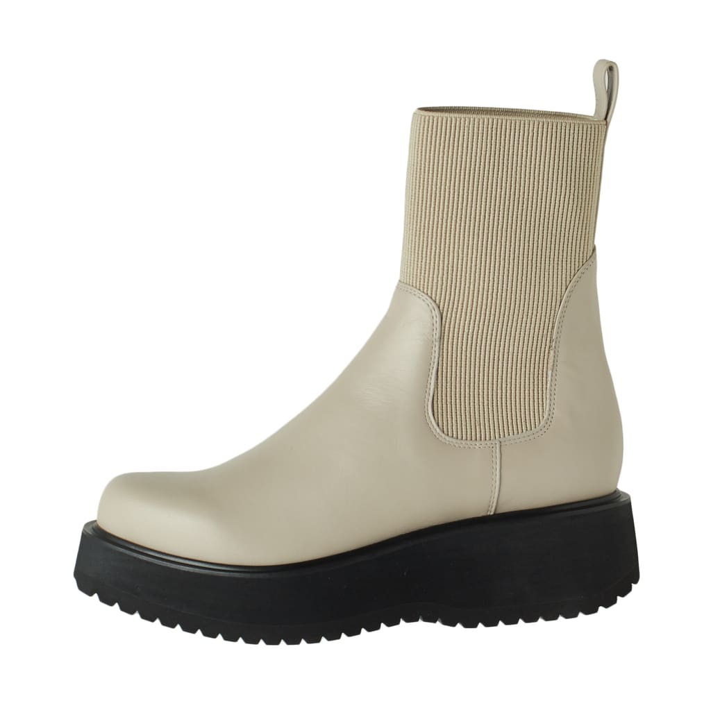 靴・バッグのダイアナ通販サイト ｜ MR65313: シューズ 【dianashoes.com】