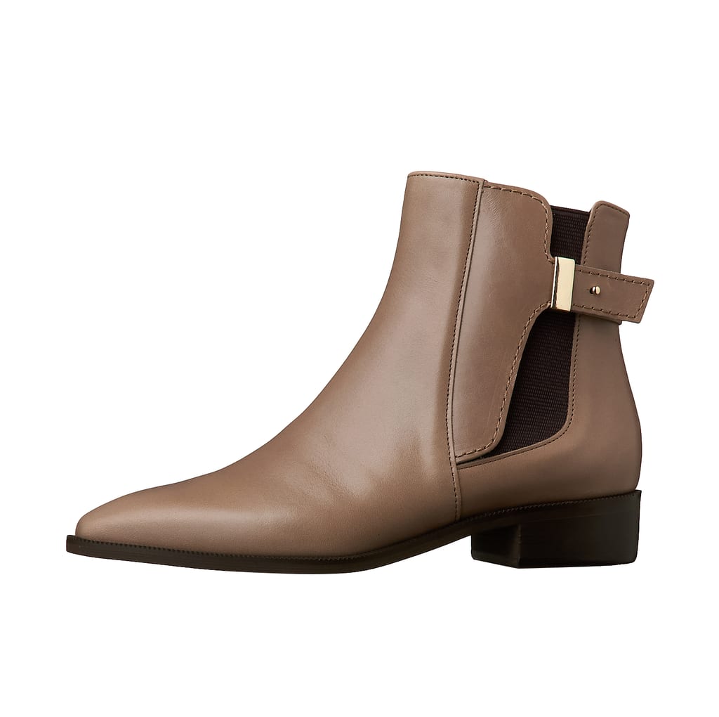 新品★ダイアナ　DIANA グレー　ショートブーツ 靴・バッグのダイアナ通販サイト ｜ WD63380: シューズ