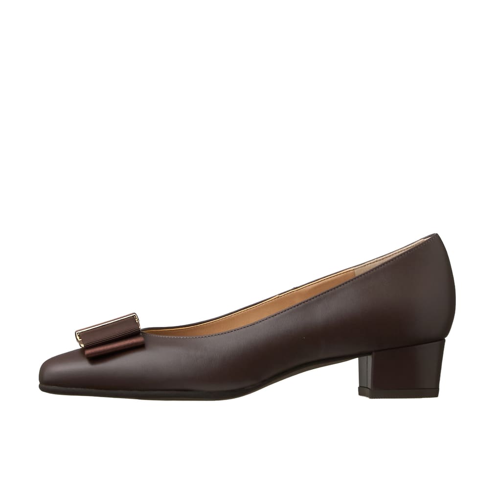 試着のみの新品 DIANA ローヒールパンプス23.5cm 靴・バッグのダイアナ通販サイト ｜ U13601: シューズ 【dianashoes.com】