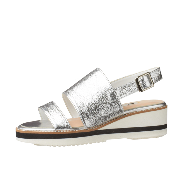 靴・バッグのダイアナ通販サイト ｜ 【dianashoes.com】