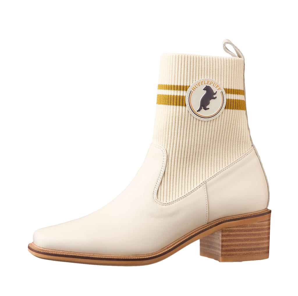 アコ　ダイアナ　ブーティー　24 ニット2点おまとめ☆ 靴・バッグのダイアナ通販サイト ｜ YT65300H: シューズ 【dianashoes